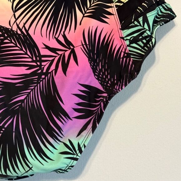 Torrid High-Rise Lattice Side Swim Bottom Palm Print 1X - Picture 9 of 16